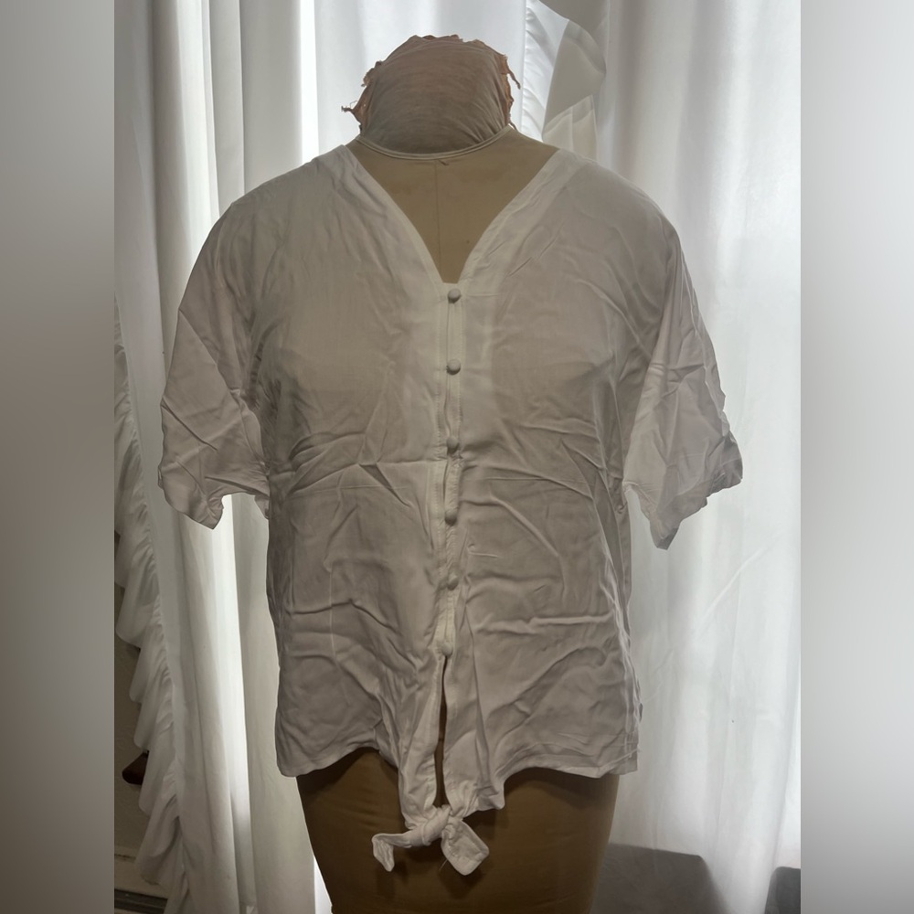 white dress shirt